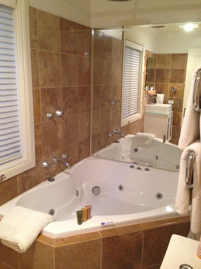 Aldgate Creek Cottage Bed And Breakfast Екстериор снимка